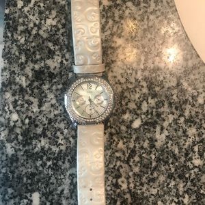 GUESS WATCH
